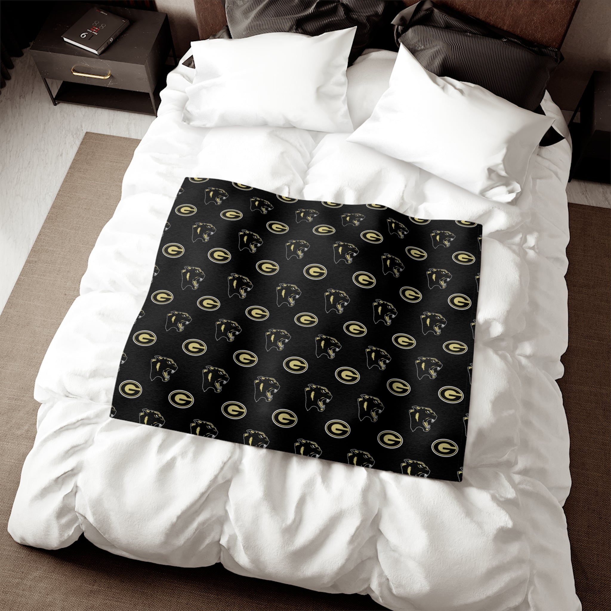 GBN Cozy Sweatshirt Blanket