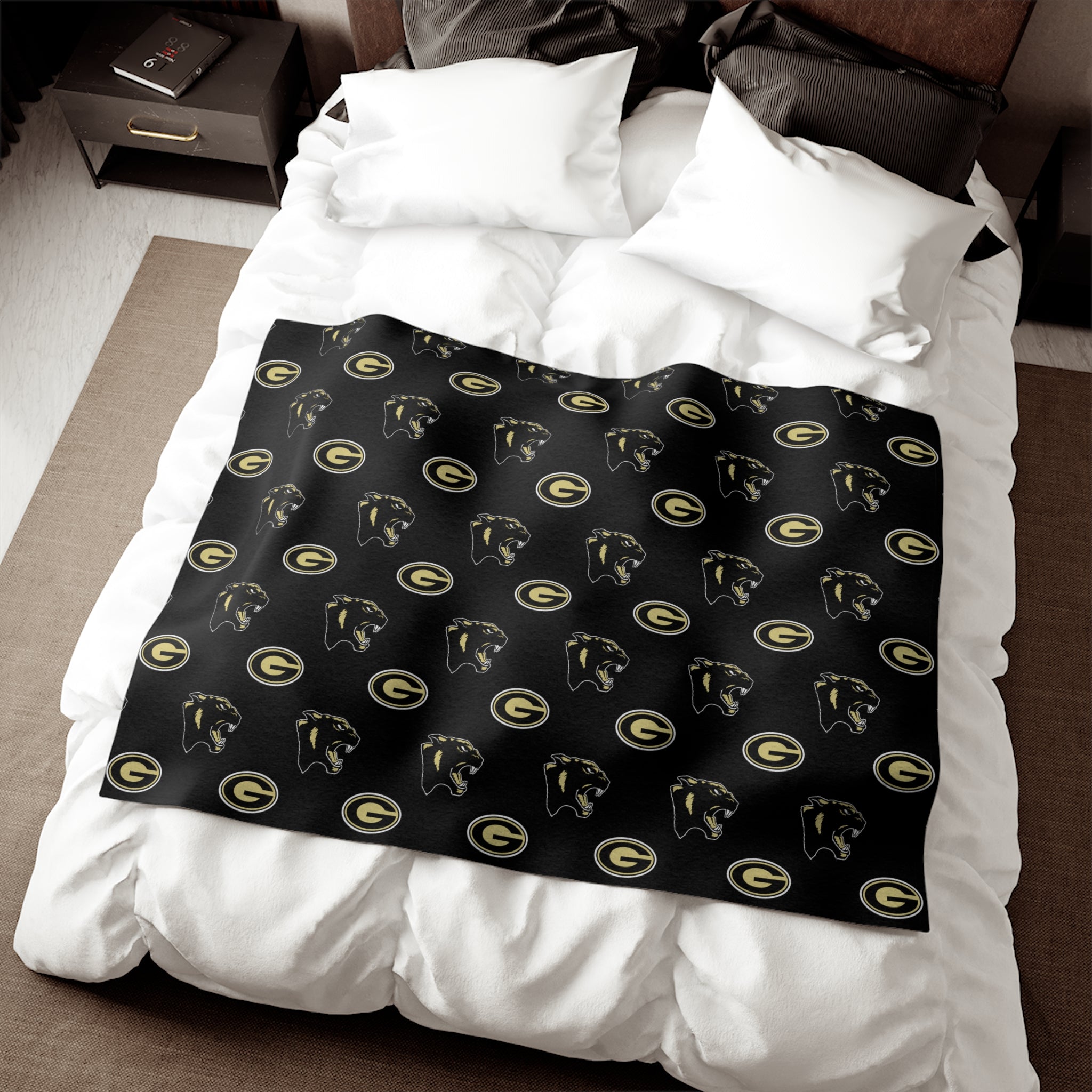 GBN Cozy Sweatshirt Blanket